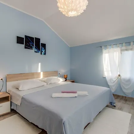 Leon & Rent A Quad Apartmán